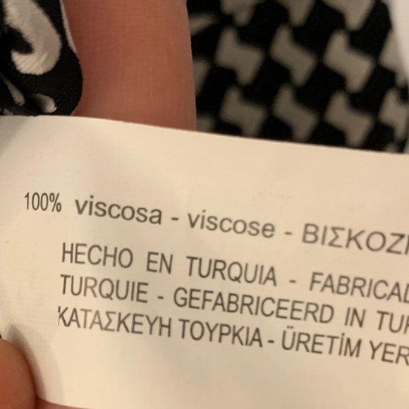 Zara V-Neck Bell Sleeve Flowy Blouse (Size S) - Picture 9 of 9